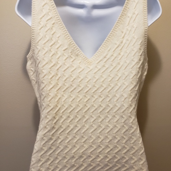V- NECK SWEATER SLEEVELESS 100% CASHMERE - Picture 4 of 8